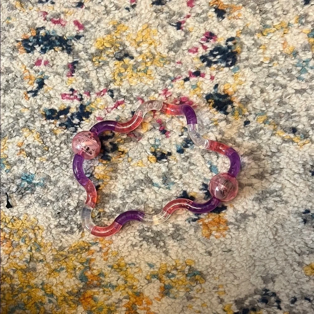 Atomic Tangle